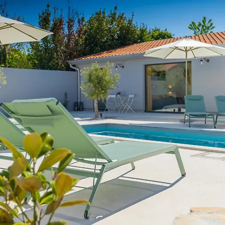 Casa Juno Porec